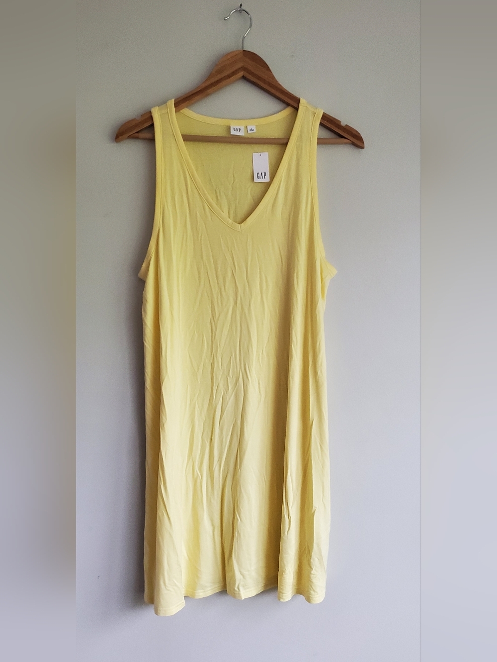 GAP NWT Women's Yellow V-Neck Tank Dress Size Large